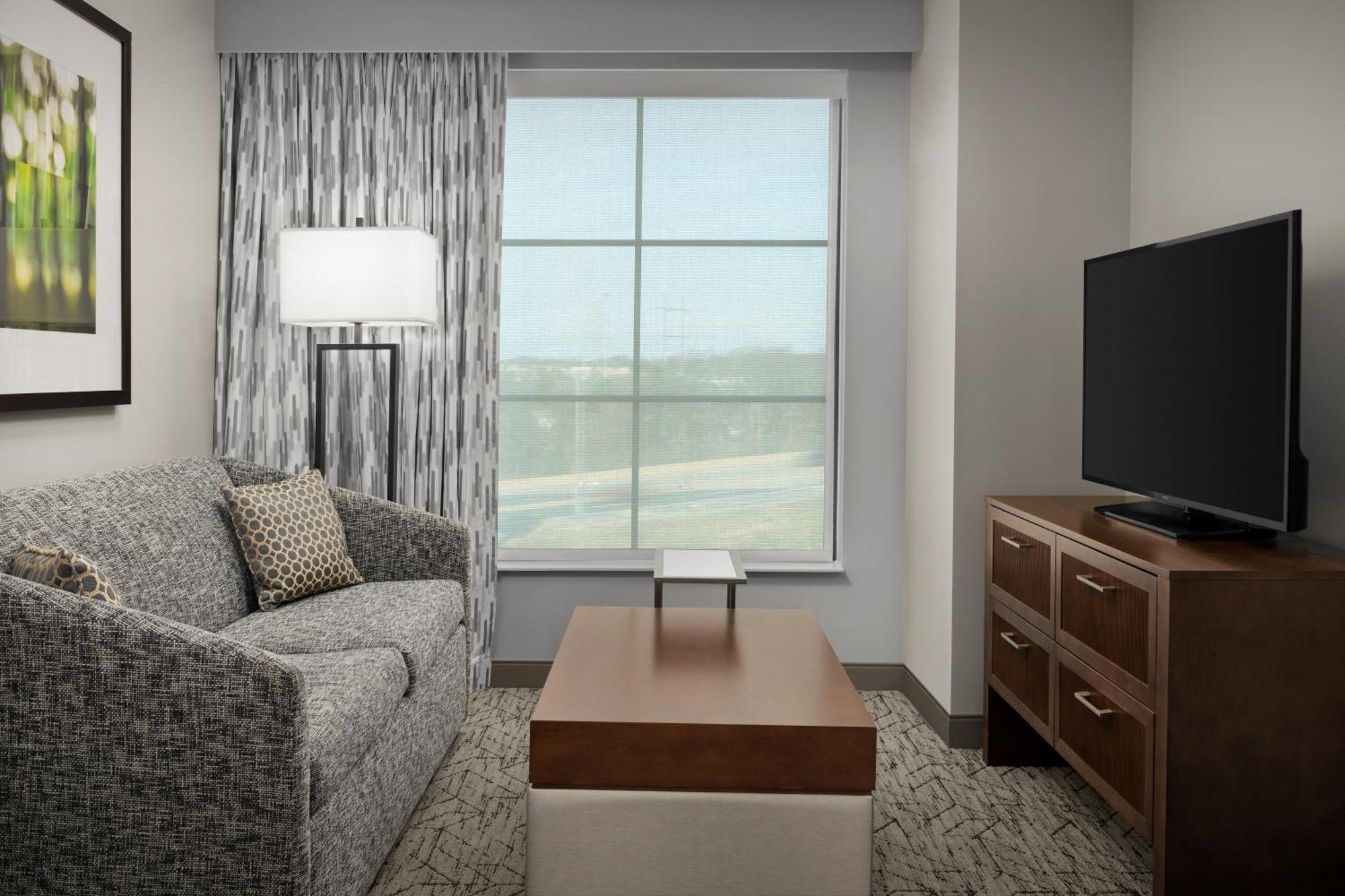 Embassy Suites Springfield Ruang foto