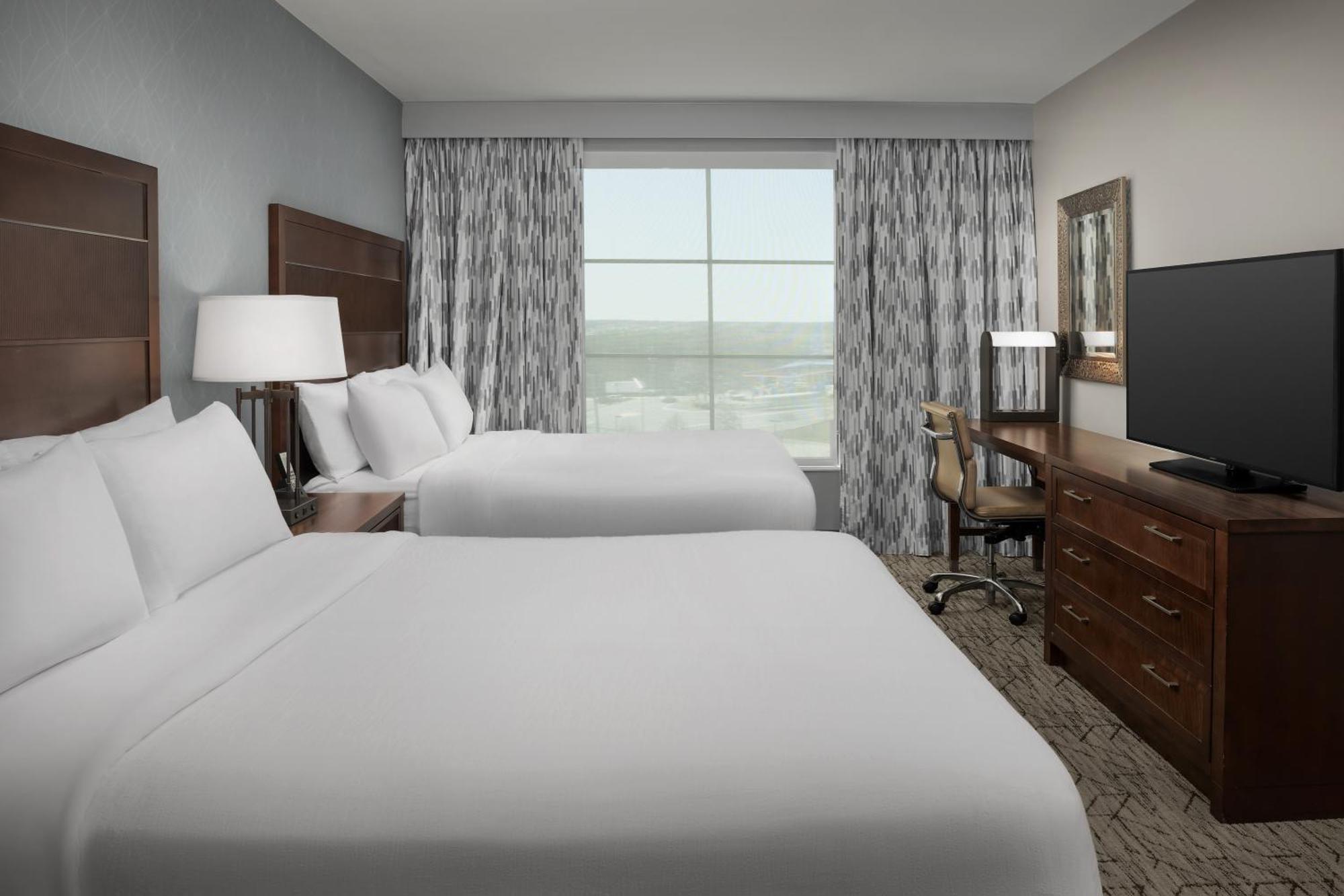 Embassy Suites Springfield Ruang foto